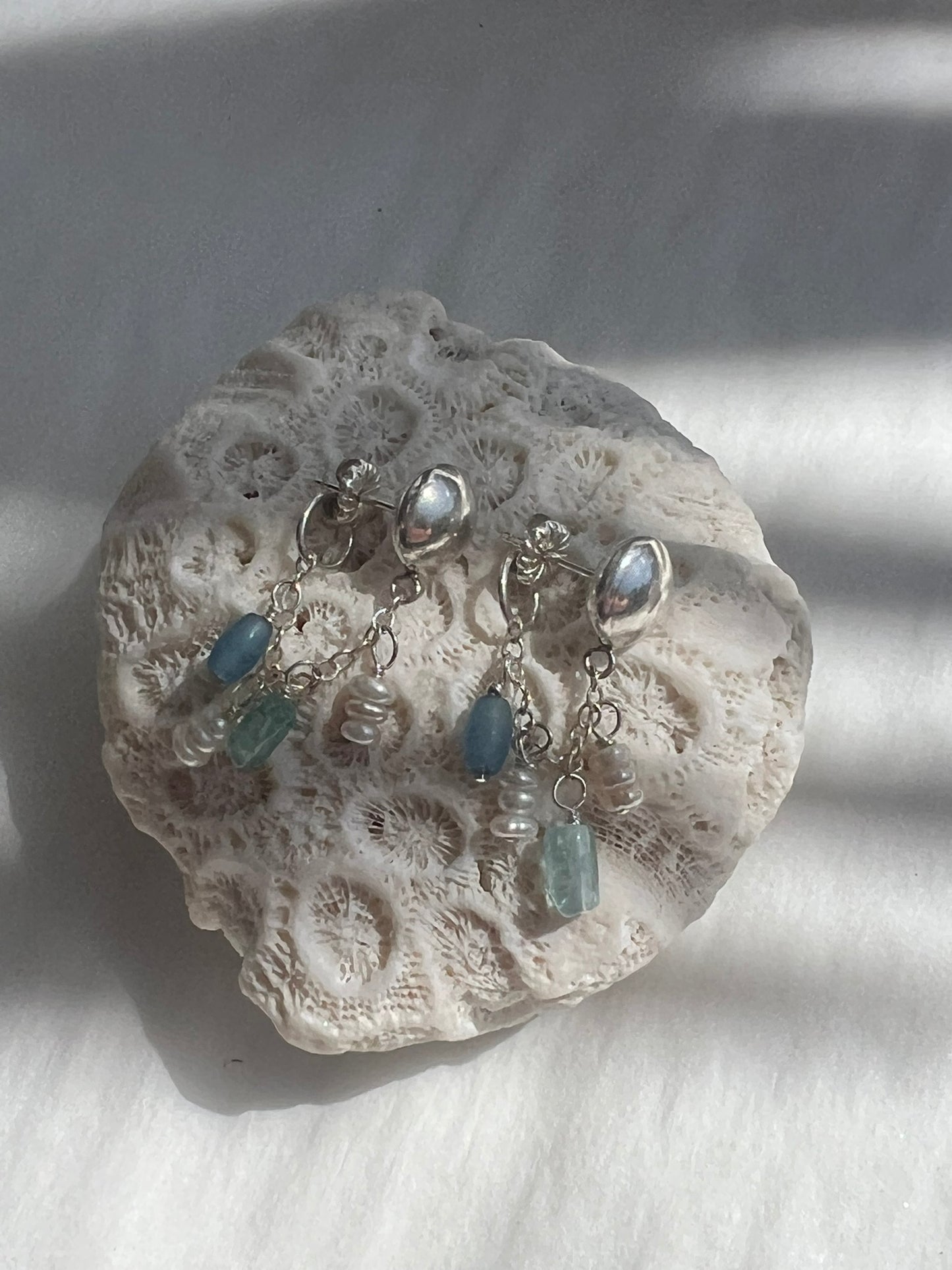 Agua Studs