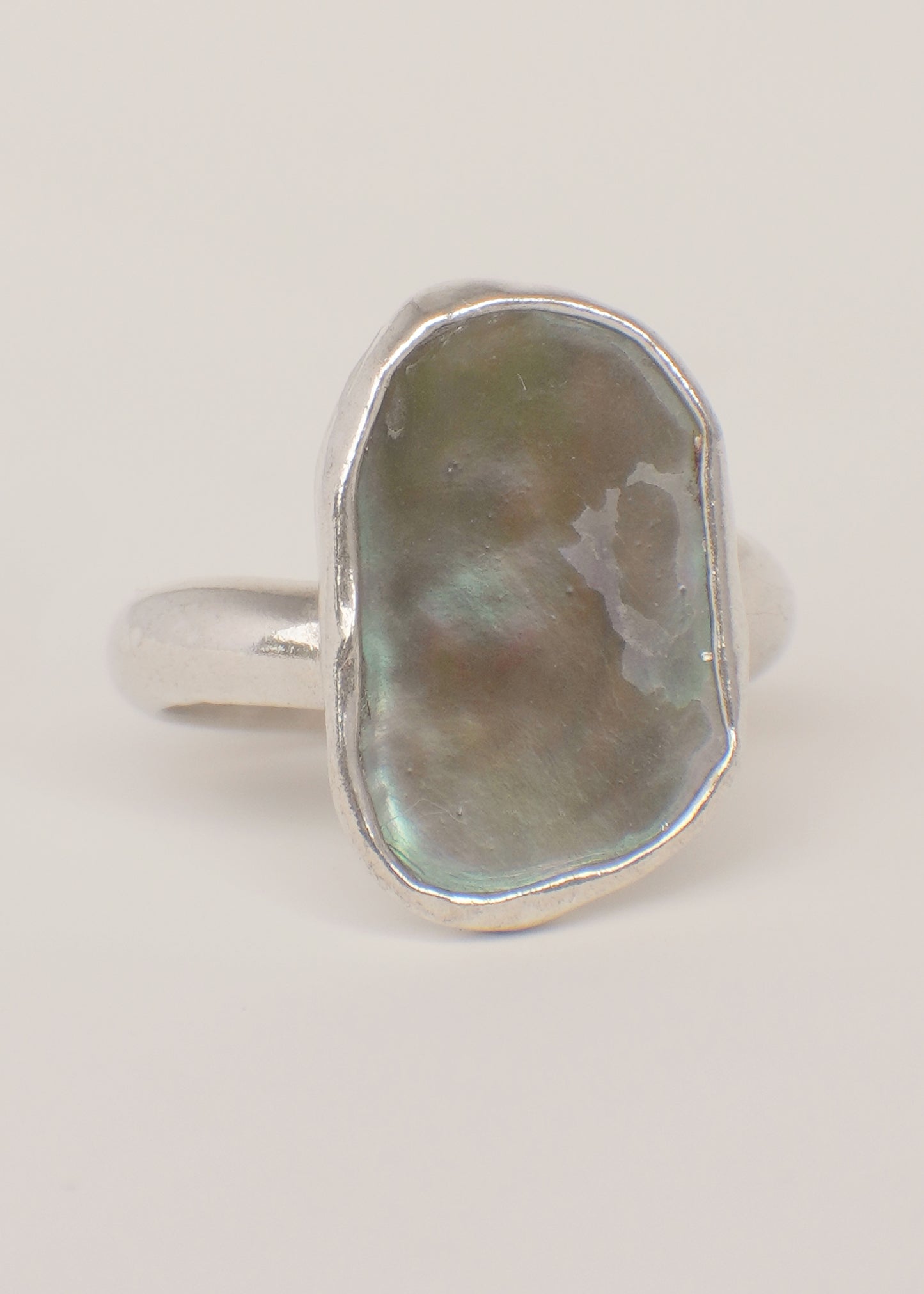 Abalone ring 7