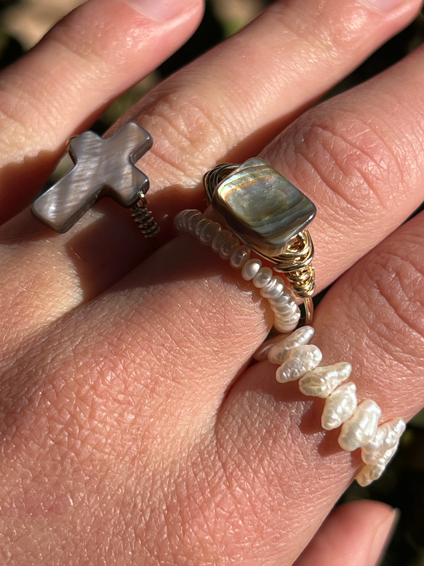 Mini Pearl Ring