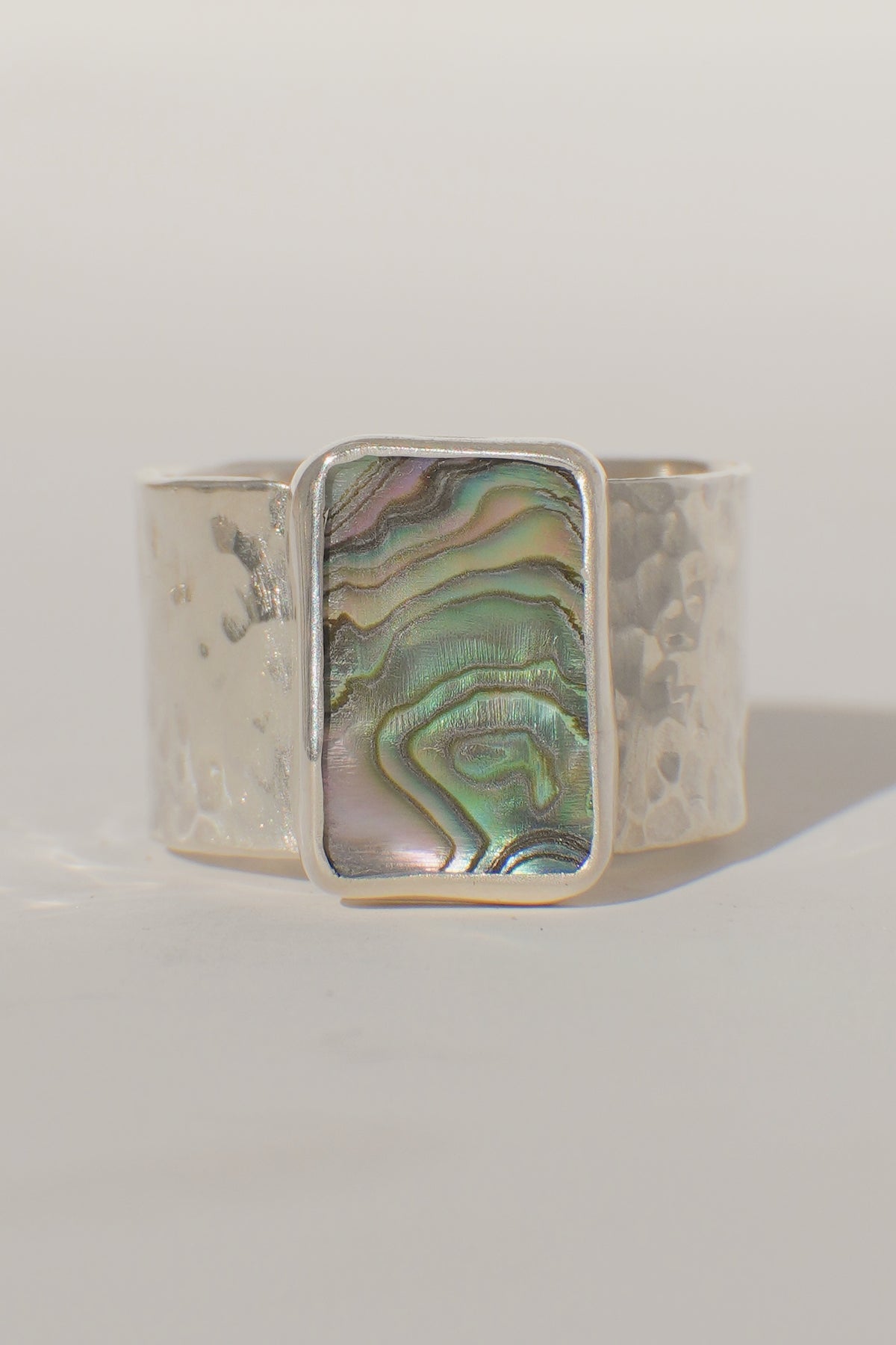 Hammered Wide Band Abalone Ring (rare) 7