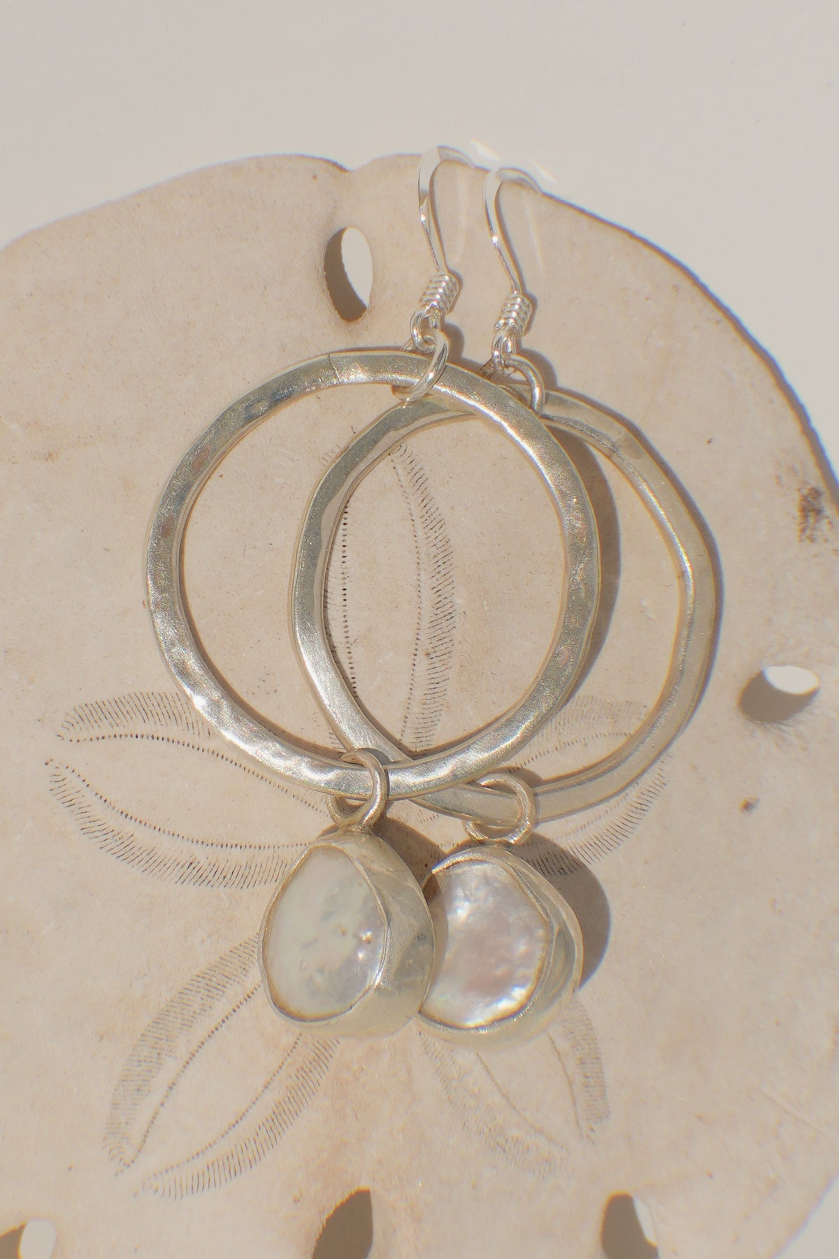 The Pearl Hoops - Medium
