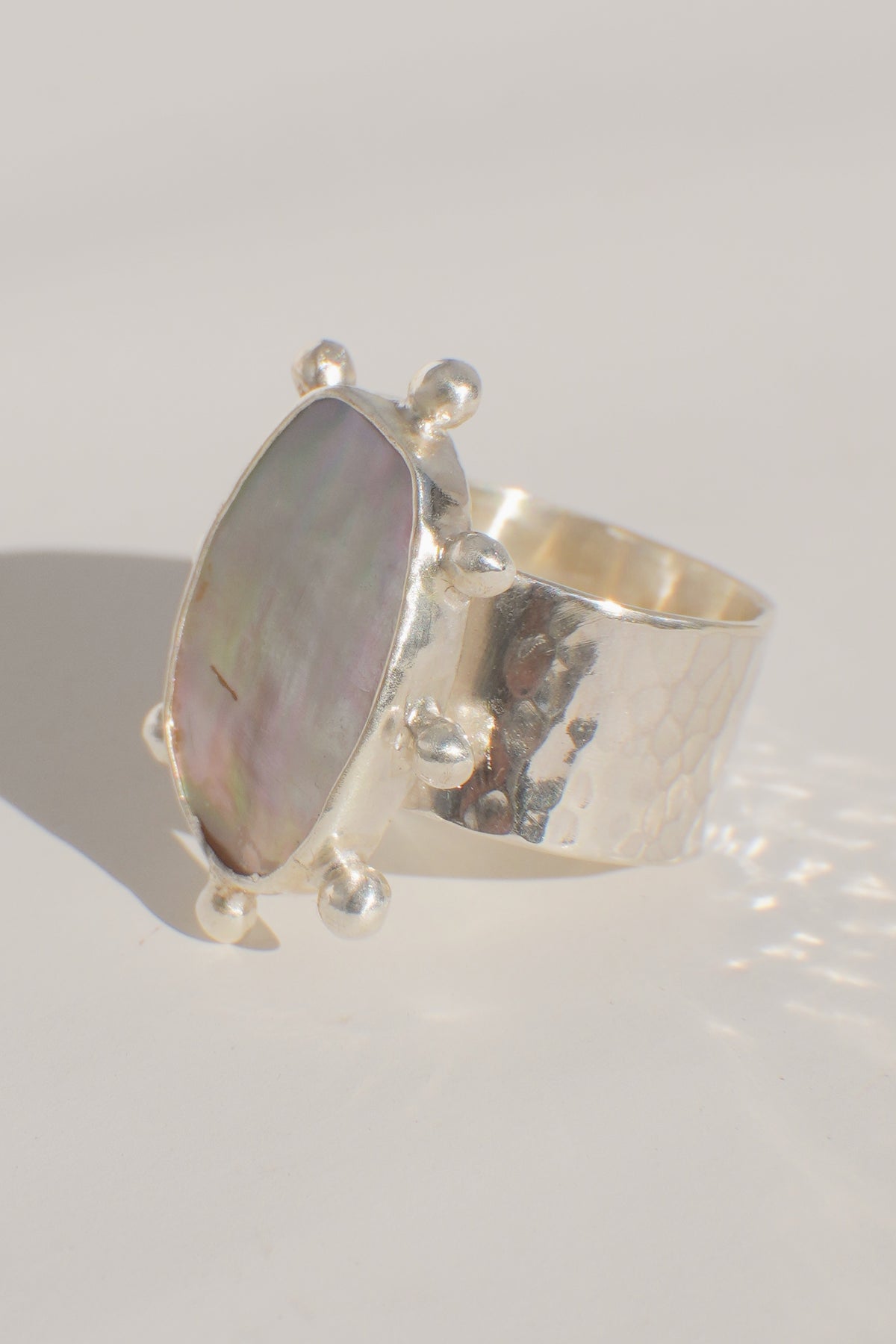 Abalone Dot Ring 7.5
