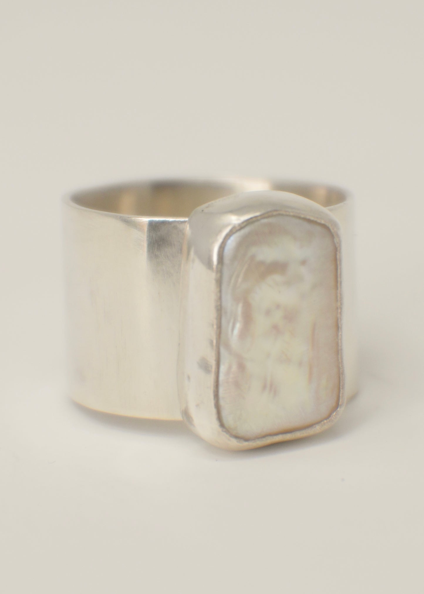 Wide Pearl Ring 7.5