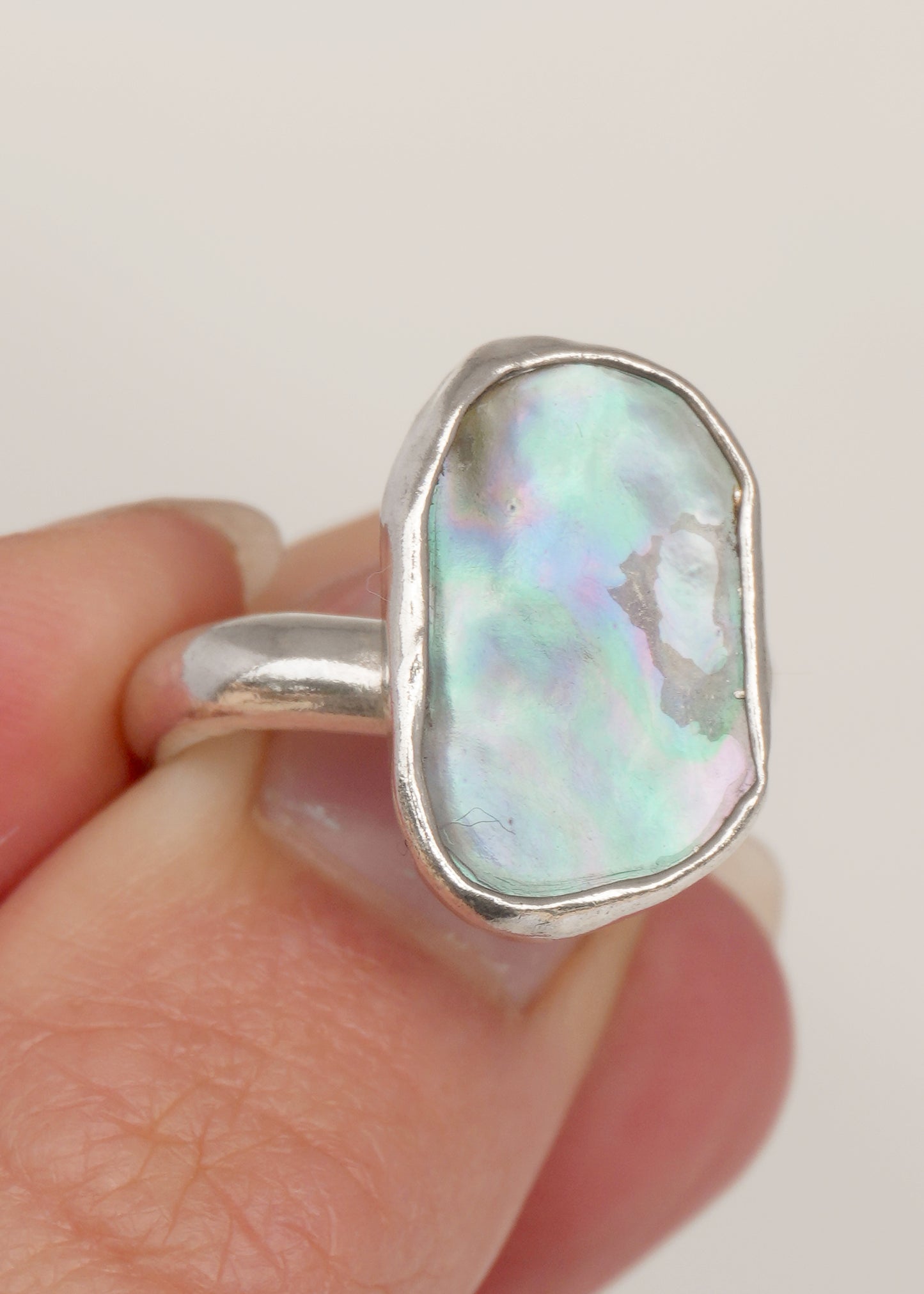 Abalone ring 7