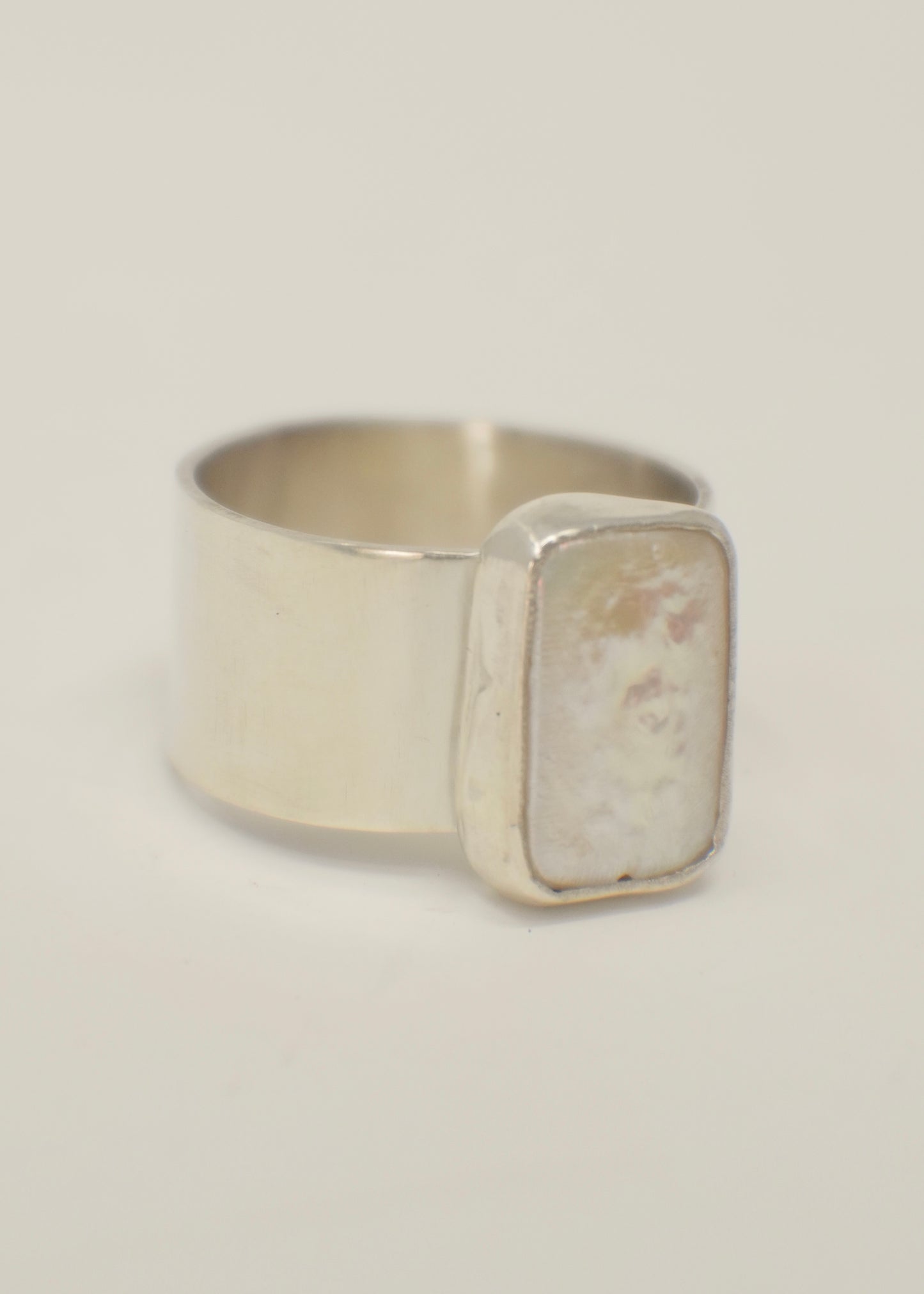 Wide Pearl Ring 8