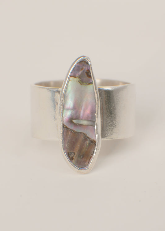 Abalone ring 9