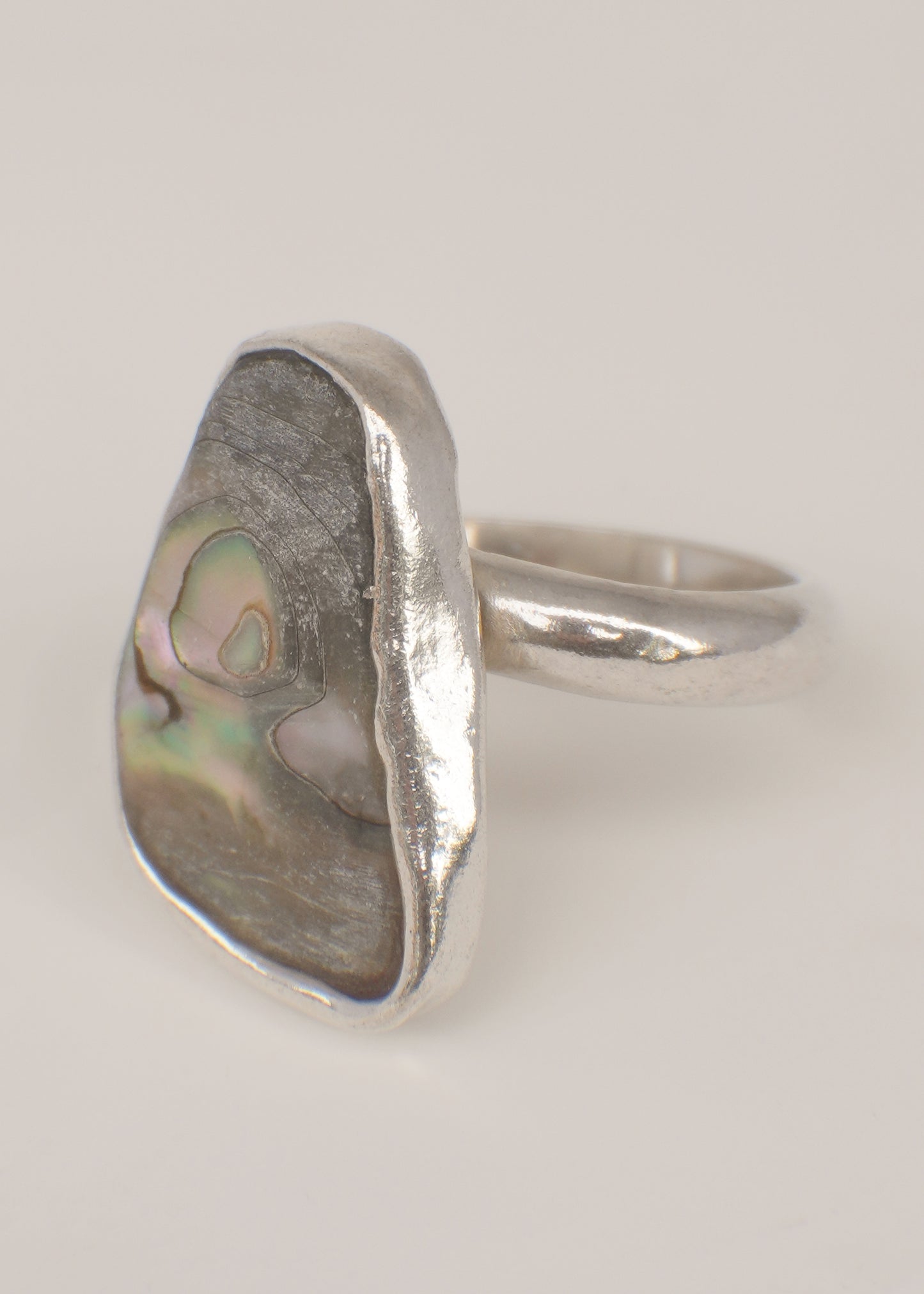 Abalone ring 7.5