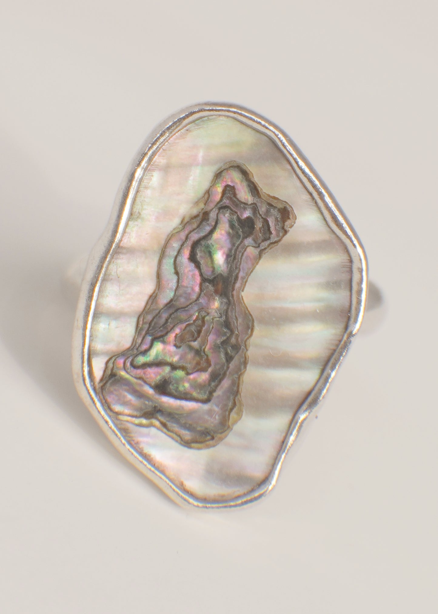 Abalone ring 8.5