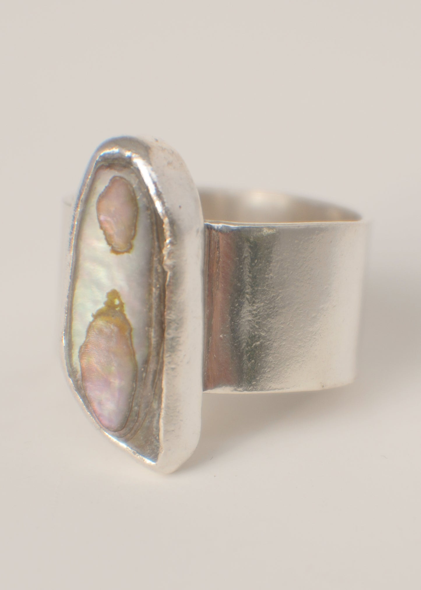 Abalone ring 8.5