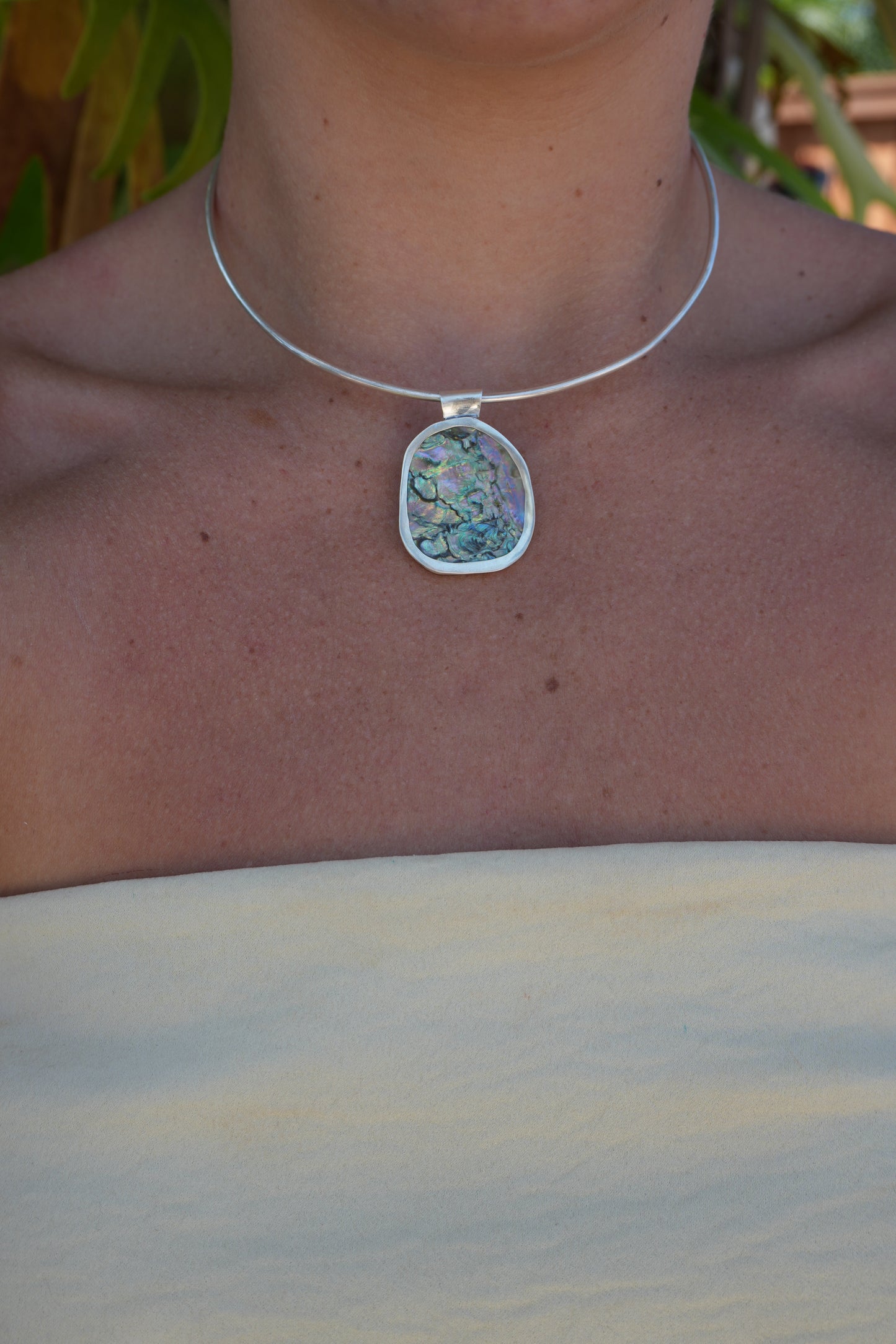 Abalone Choker - Reversible