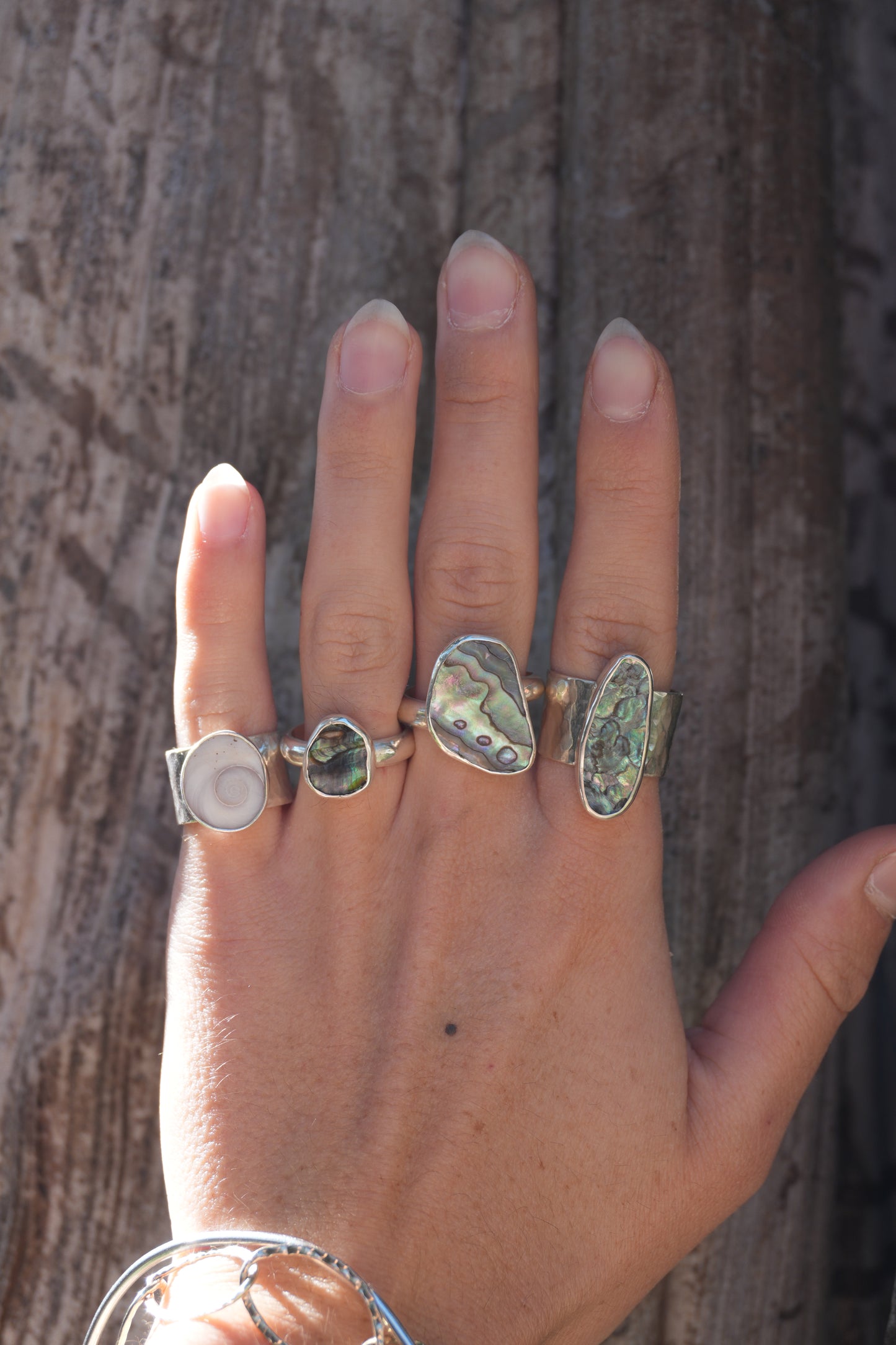 Dainty Ring 9 (rare)