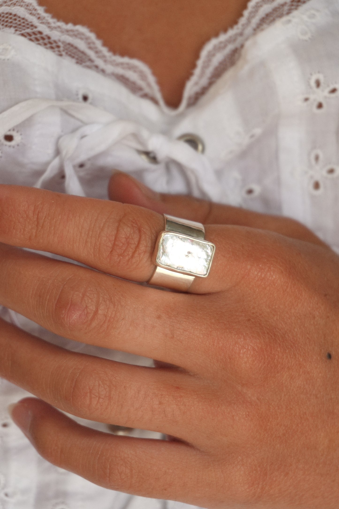 Pearl Wide Band Ring 6