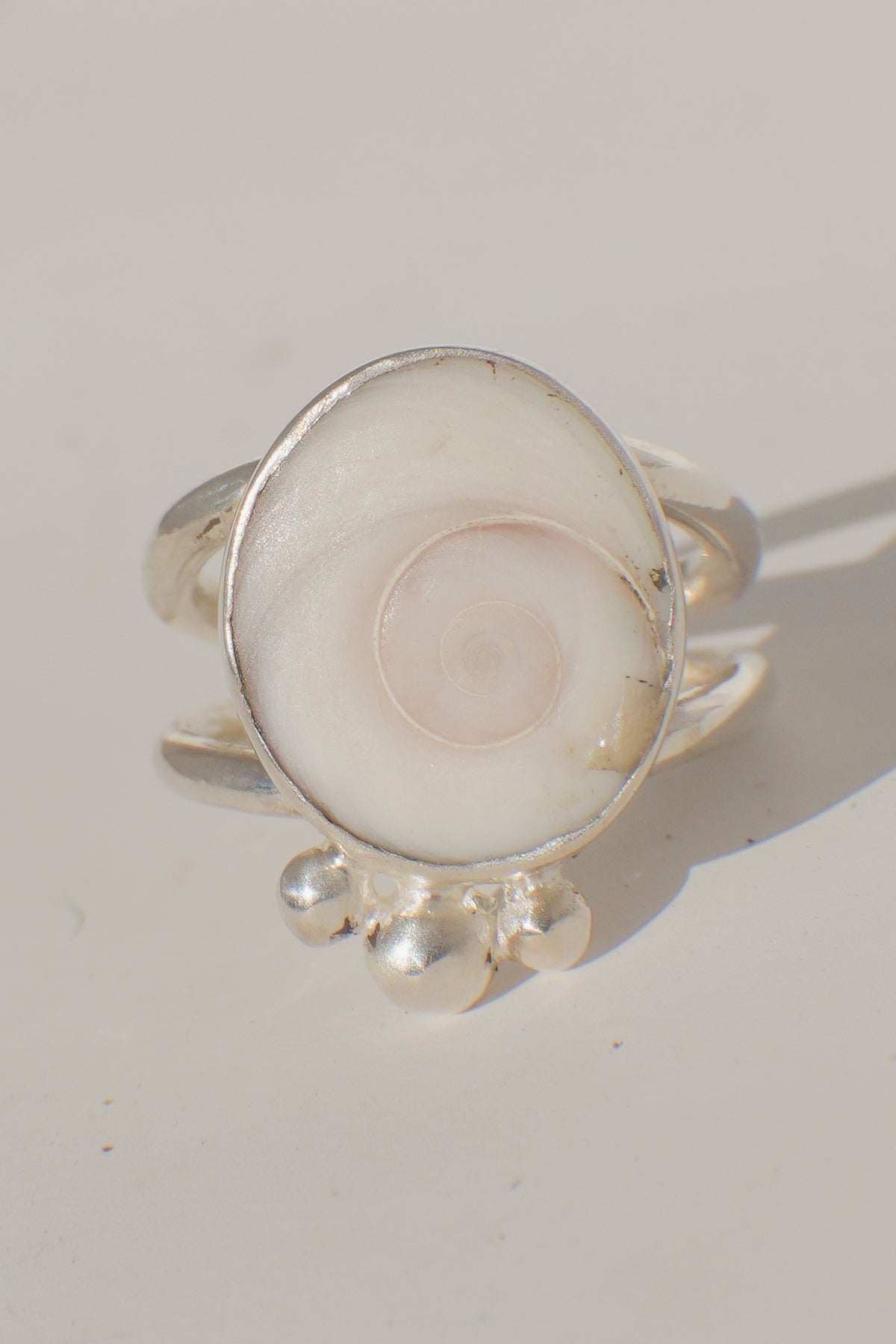 Operculum Double Band Ring 4.5