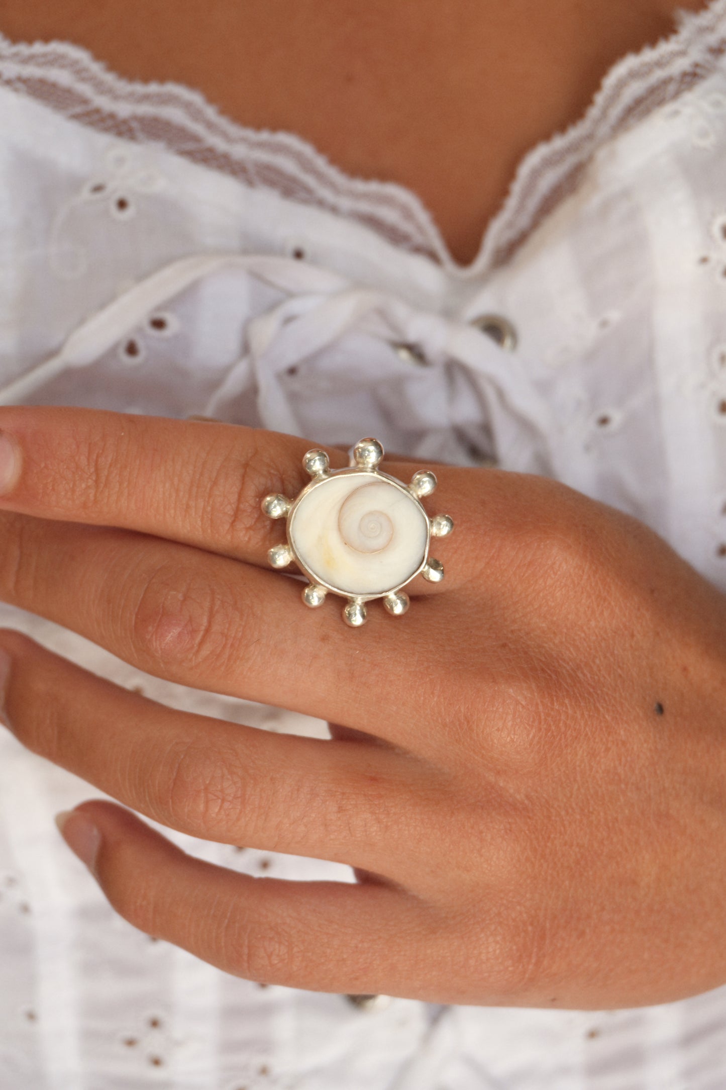 Operculum Dot Ring 6.5