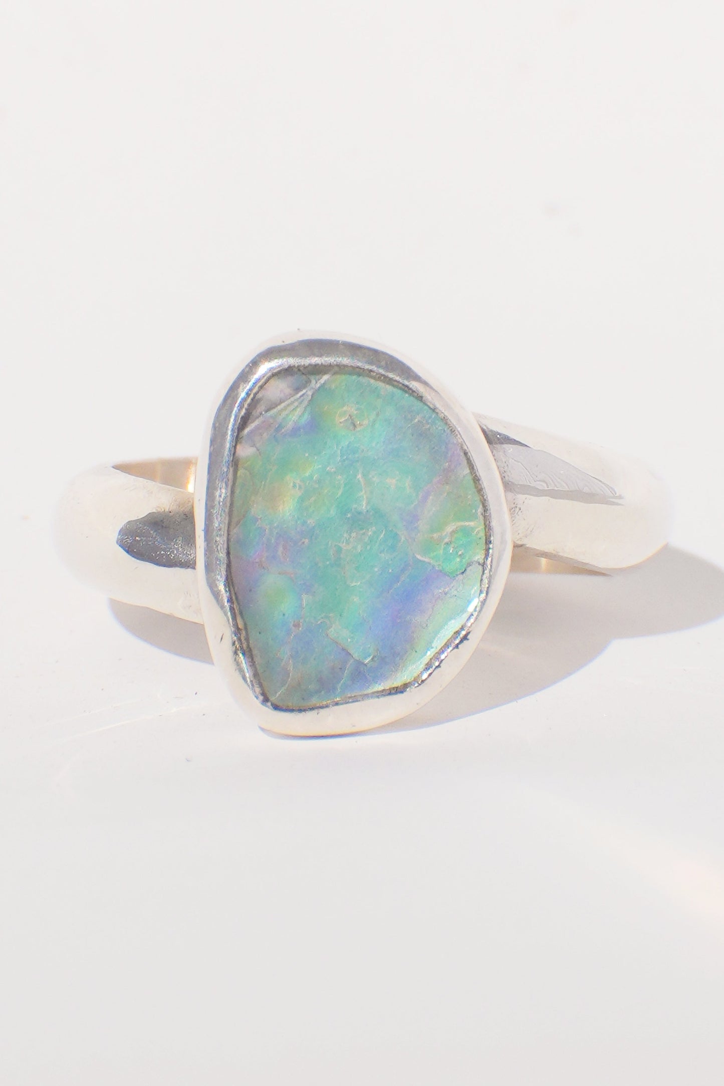 Chunky Abalone Ring 6.5