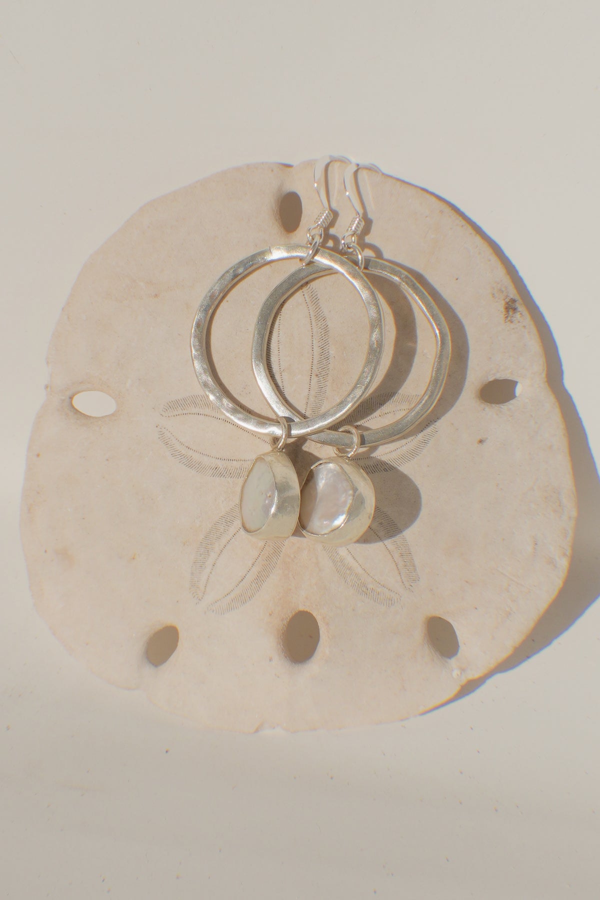 The Pearl Hoops - Medium