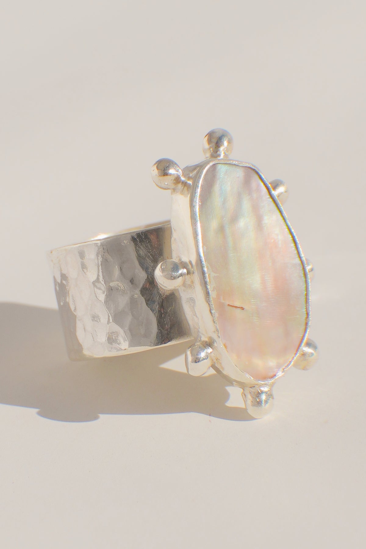 Abalone Dot Ring 7.5