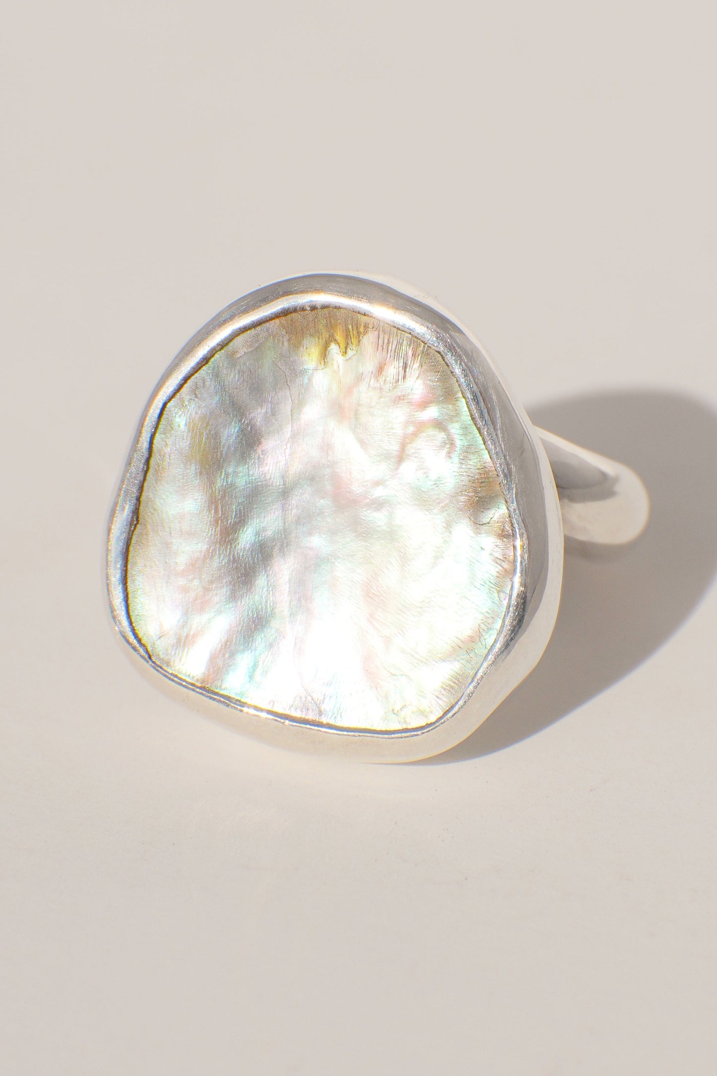 Abalone ring 4.5