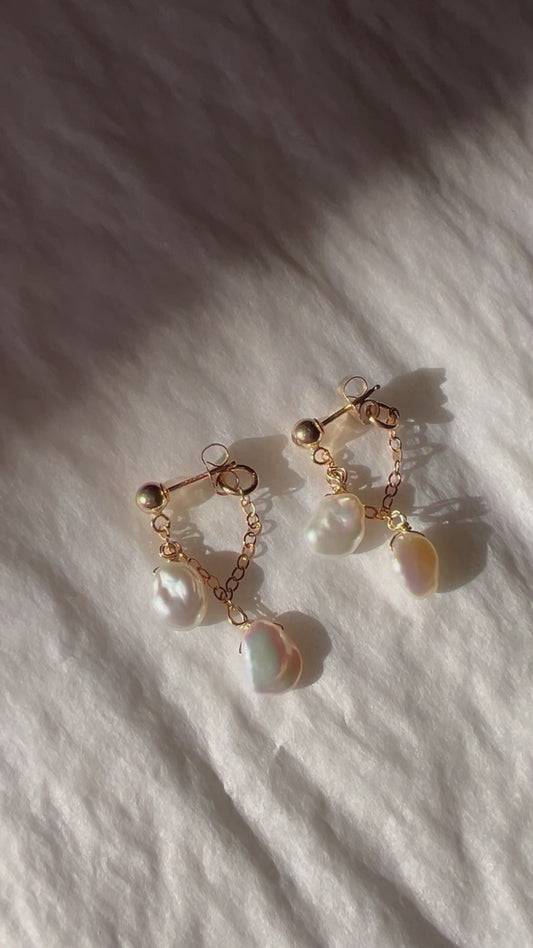 Twin Pearl Studs